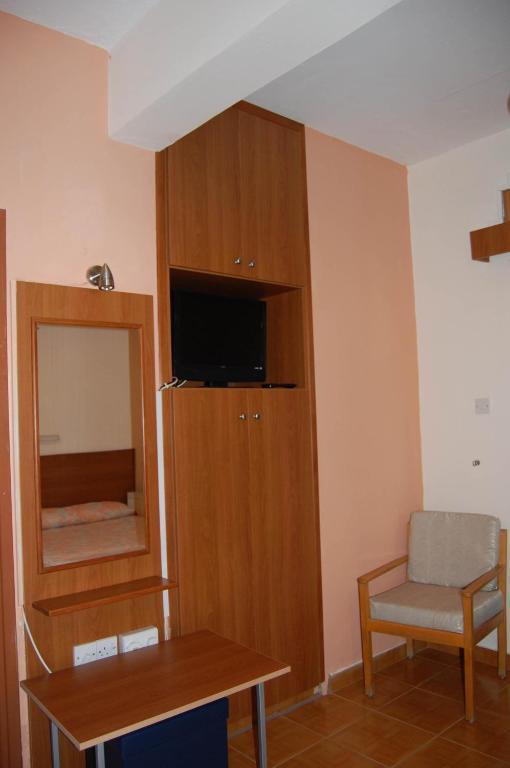 Nightingale Hotel Platres Bilik gambar